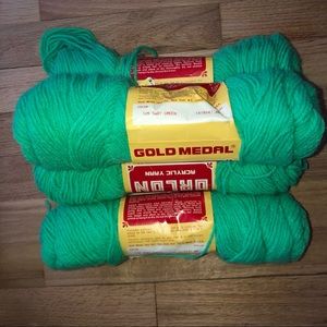 SOLD ACRYLIC YARN BUNDLE OF 4